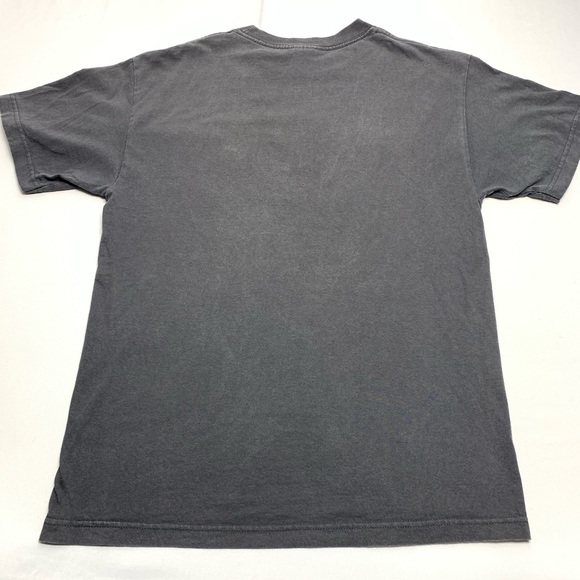 🛑SOLD🛑AAA Men’s Pink Floyd Black Tee Raised - Picture 6 of 6